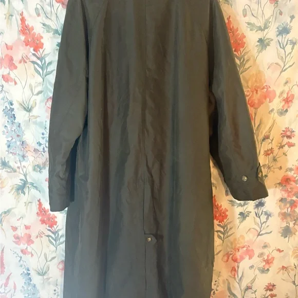 Vintage Ralph Lauren Olive Coat with Brown Collar - Picture 7 of 10